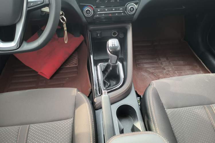 Used Changan Eado DT 2019 1.6L Manual Comfort Model China VI Standard