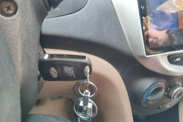 Used Hyundai Verna 2014 1.4L Manual Smart GLS Trim