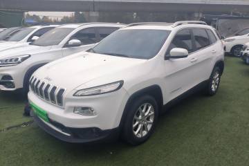 Used Jeep Cherokee 2017 2.0L Superior Edition
