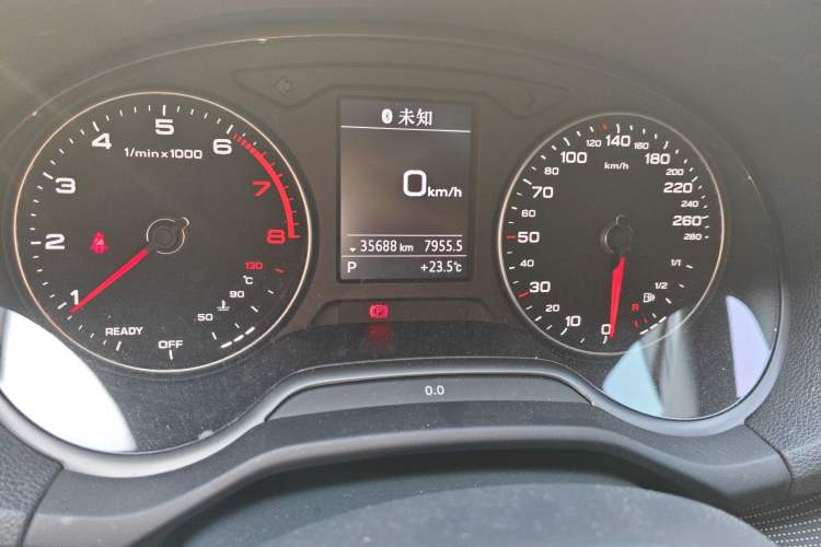 Used Audi Q2L 2020 35 TFSI Fashion Dynamic Model
