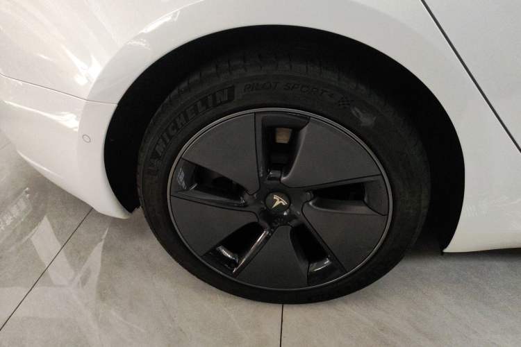 Used Tesla Model 3 2022 Rear-Wheel-Drive Version