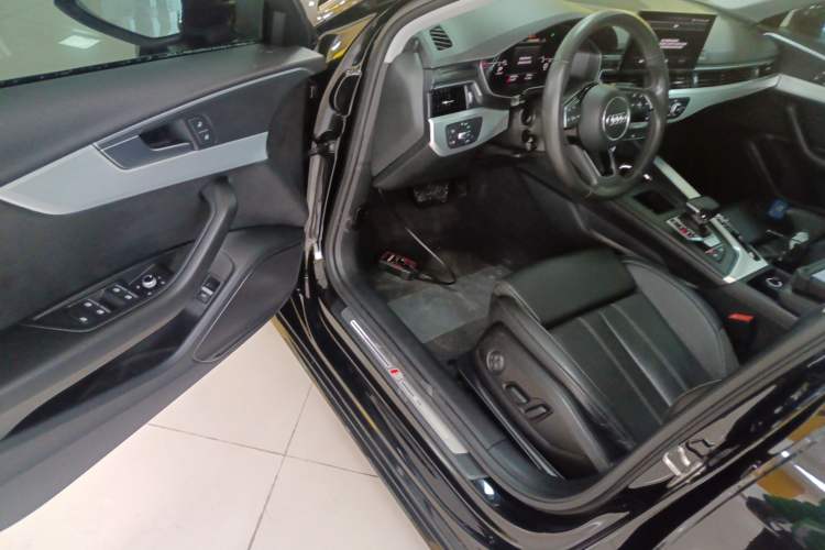 Used Audi A4L 2022 40 TFSI Fashion Dynamic Model