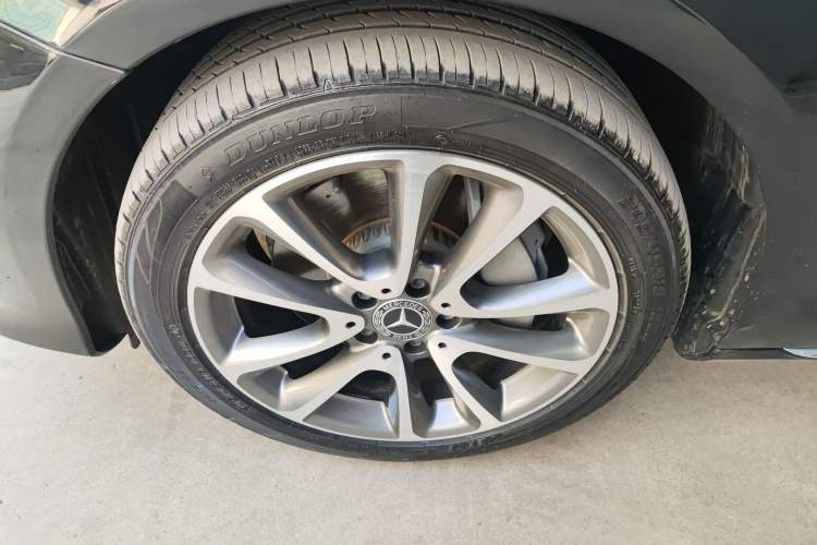 Used Mercedes-Benz E-Class 2018 Facelifted E 300 L Stylish Version
