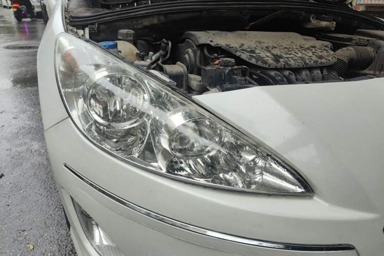 Used Peugeot 408 2013 2.0L Automatic Comfort Edition
