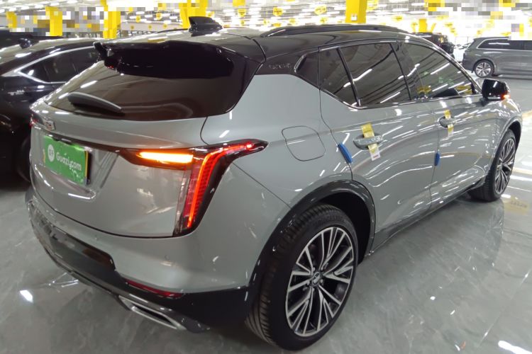 Used Cadillac GT4 2023 25T Luxury Model
