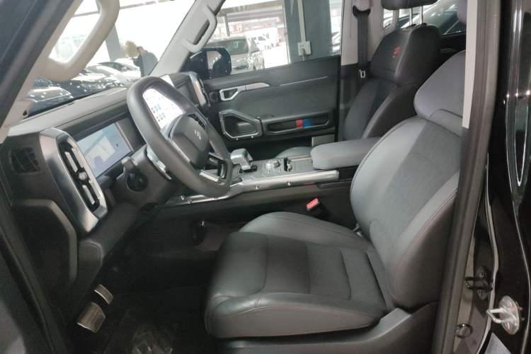 Used JETOUR Traveler 2023 2.0T All-Wheel-Drive CrossPRO
