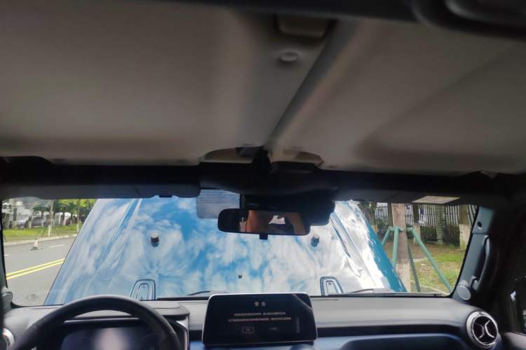 Used Beijing Auto BJ40 2019 Updated Version 2.0T Automatic All-Wheel Drive Urban Hunter Edition Premium China V Emission Standard
