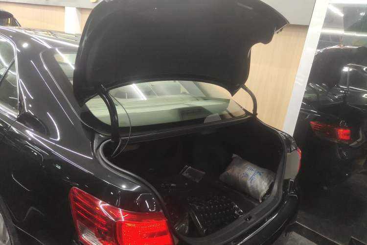 Used Toyota Camry 2013 200E Classic Elite Edition
