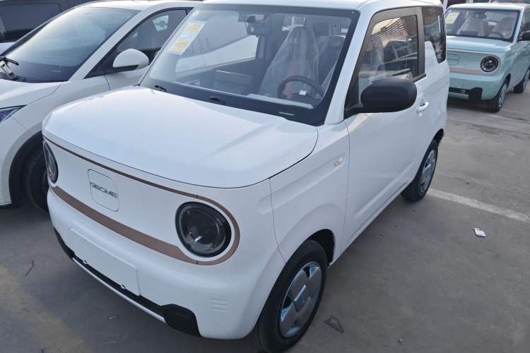 Used Geely Galaxy Panda 2024 Panda Mini 200km Endurance Bear