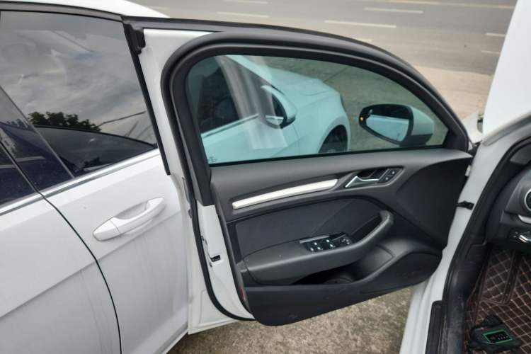 Used Audi A3 2018 30th Anniversary Edition Sportback 35 TFSI Ambition Model
