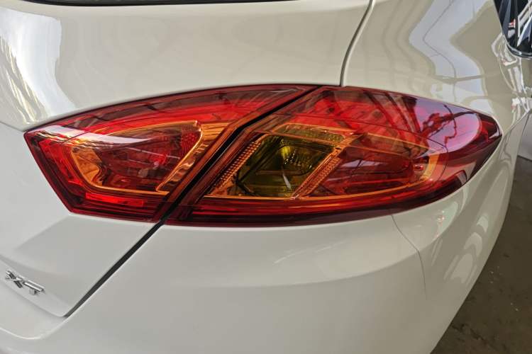 Used Changan Eado 2015 1.6L Automatic Junku Model China V Standard
