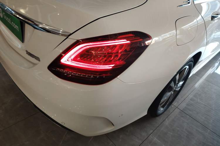 Used Mercedes-Benz C-Class 2020 Restyled C 200 L Fashion Edition Sport Version
