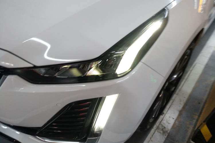 Used Cadillac CT5 2021 Revised 28T Luxury Version
