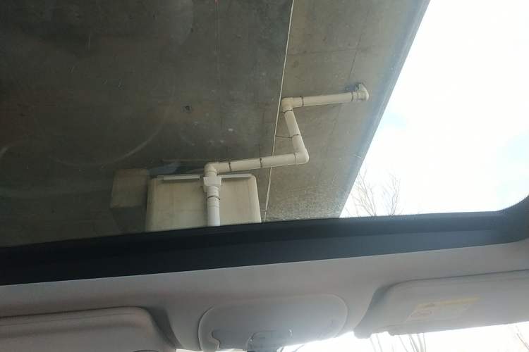 Used  Renegade 2018 Connected Large Screen Version 180T Automatic High-Energy Edition
