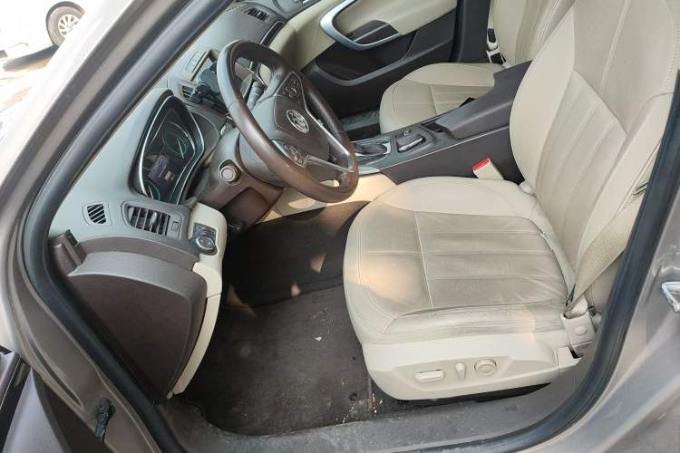 Used Buick Regal 2014 2.0L Elite Fashion Edition
