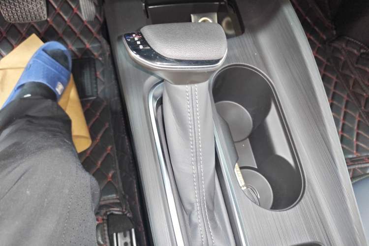 Used Buick Velite 6 2024 450km Range Commuter Version
