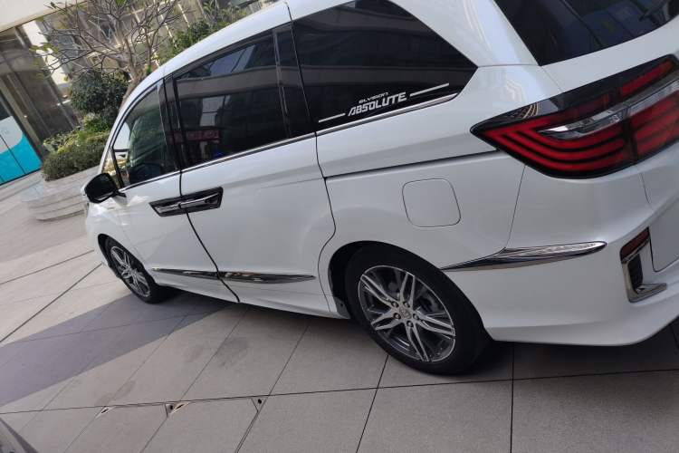 Used Honda Elysion 2019 2.0L Hybrid Supreme Edition
