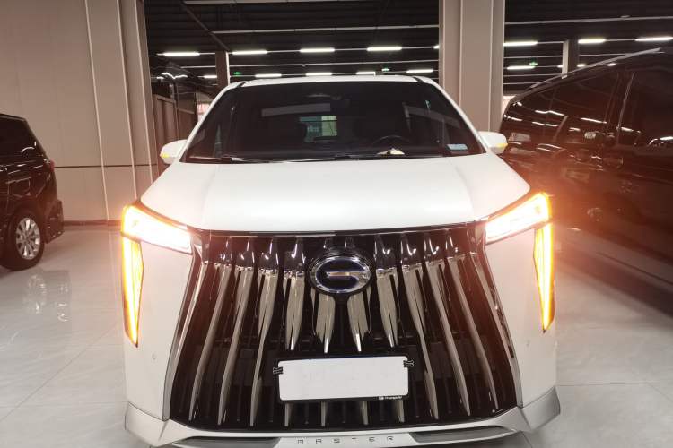 Used GAC Trumpchi M8 2023 Zongshi Series Dual-Motor YuZun Edition
