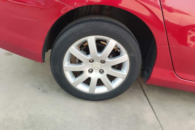 Used Peugeot 308 2014 Enjoy Edition Classic 1.6L Manual YouShang Model
