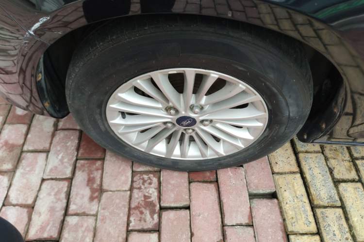 Used Ford Escort 2015 1.5L Automatic Comfort Model
