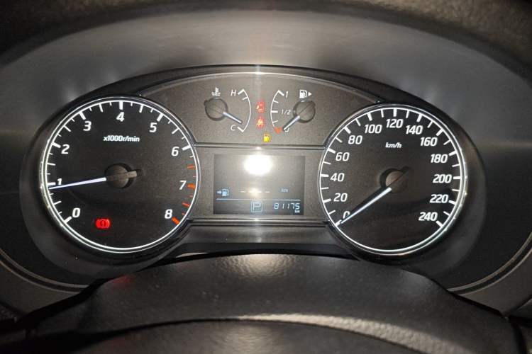 Used Nissan Tiida 2021 1.6L CVT Cool Edition
