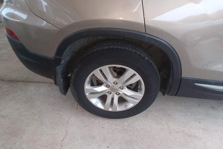 Used Changan CS75 2016 1.8T Automatic Elite Model China V Standard
