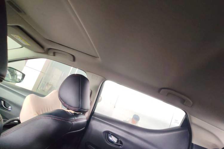 Used Nissan Lannia 2016 1.6L CVT Smart Cool Edition
