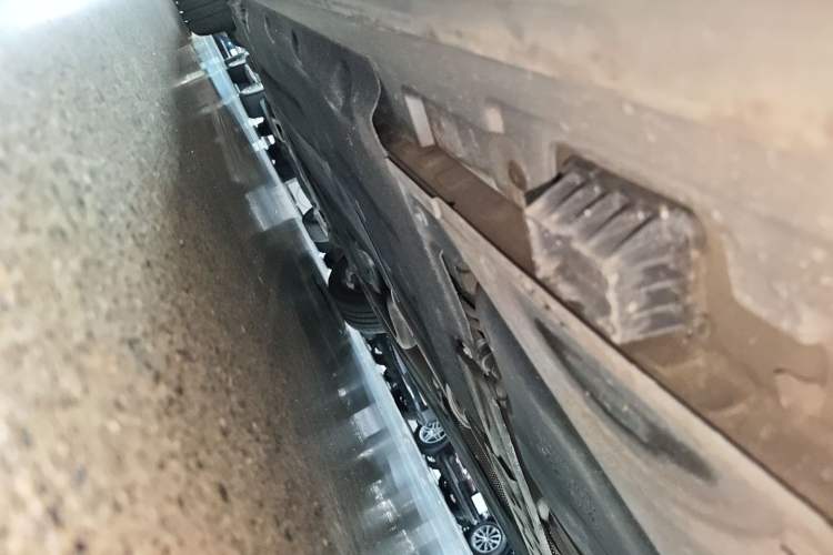 Used BMW 5 Series 2017 525Li Leading Model
