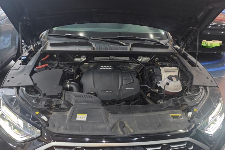 Used Audi Q5L 2022 40T Fashionable and Dynamic Model