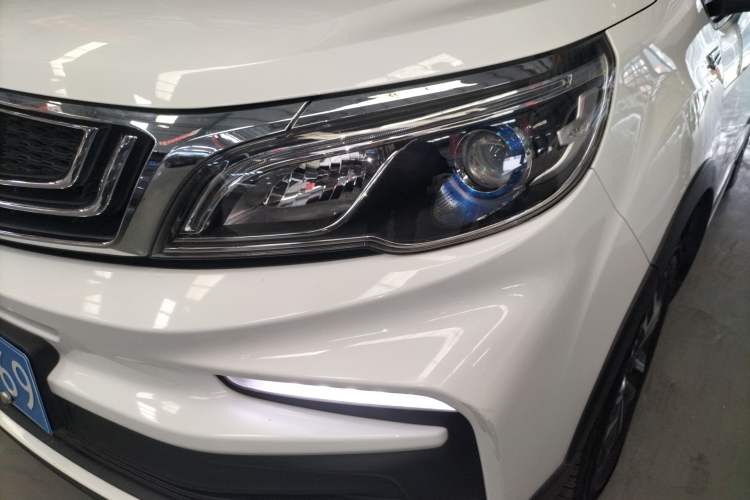 Used Geely Auto Vision X3 2019 Upgraded Model 1.5L CVT Elite Version
