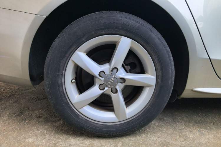 Used Audi A4L 2013 35 TFSI Automatic Standard Model
