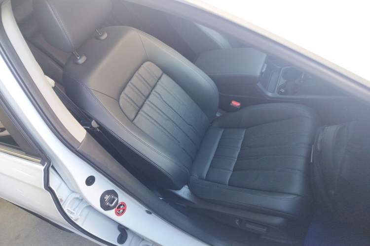 Used Honda Breeze 2023 240TURBO Two-Wheel-Drive Luxury Edition 5 Seats
