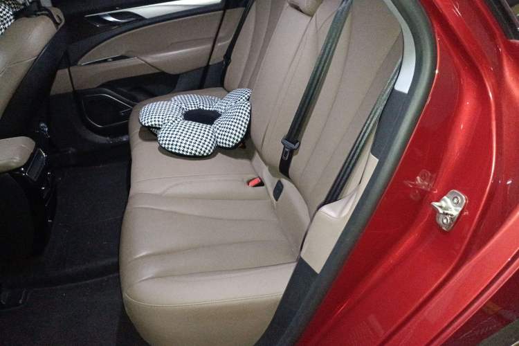 Used Geely Auto Emgrand GT 2018 1.5T MHEV Yaozhi Edition
