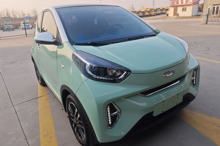 Used Chery Little Ant 2022 Restyled Version Sweet Pink Edition Half-Sugar Version 28.8 kWh 30 kW 301 km
