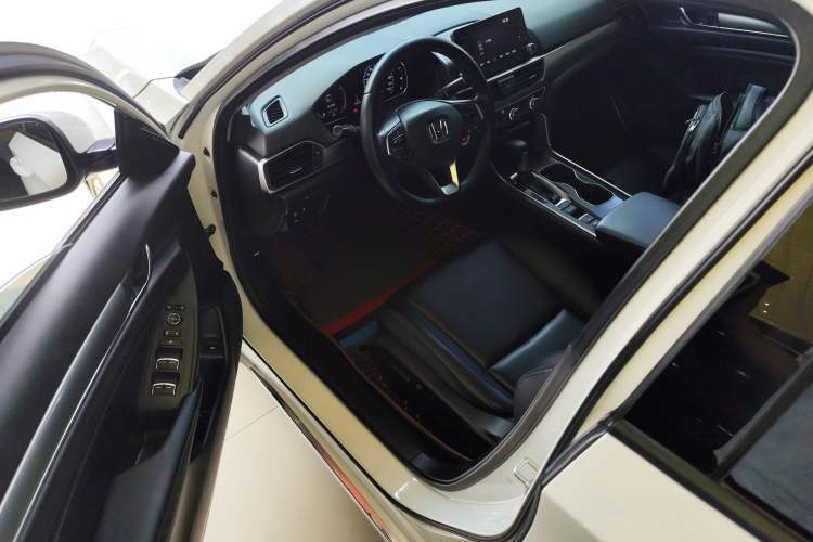 Used Honda Accord 2018 260TURBO Luxury Edition China V Emission Standard