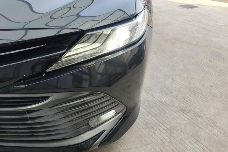 Used Toyota Camry 2019 2.0G Luxury Edition China VI Standard
