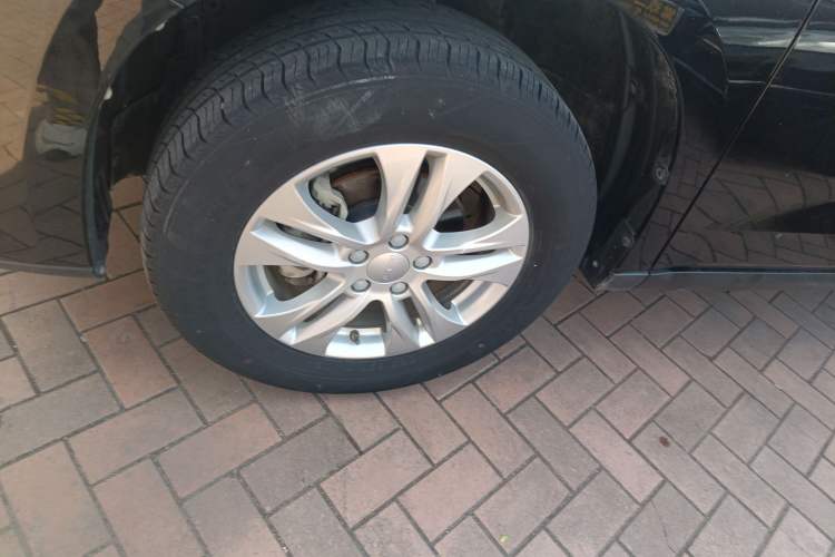 Used Haval M6 2019 1.5T Manual Two-Wheel Drive Urban Version China VI Standard
