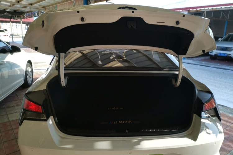 Used Hyundai Elantra 2022 1.5L CVT GLX Elite Edition