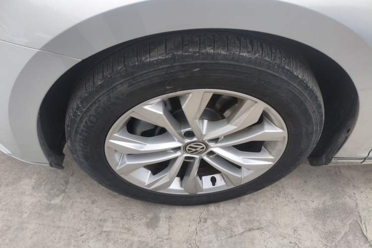 Used Volkswagen Magotan 2017 330TSI DSG Luxury Model
