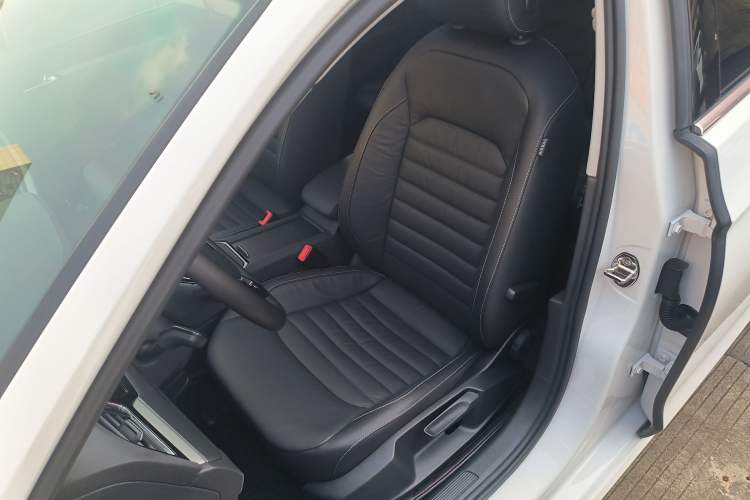 Used Volkswagen Lamando 2018 280TSI DSG Comfort Edition