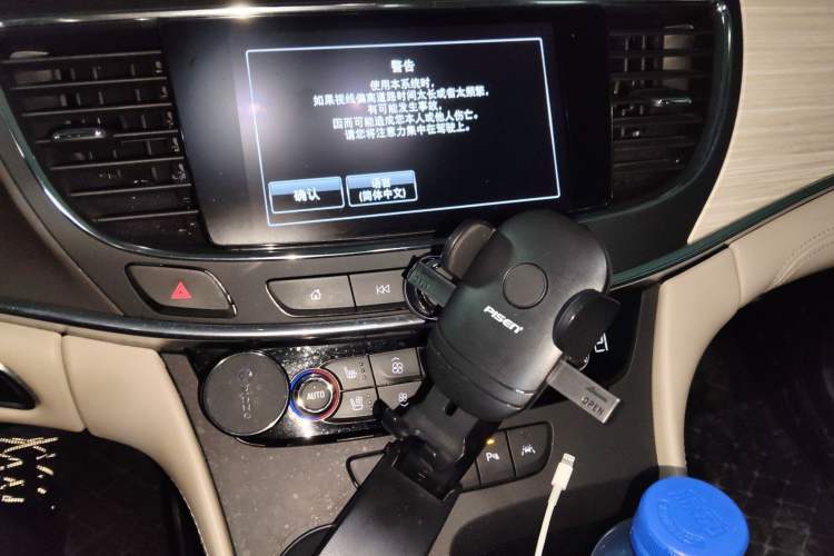 Used Buick LaCrosse 2016 30H Luxury Version