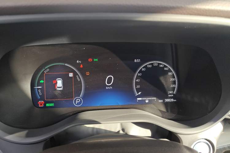 Used Toyota Granvia 2022 2.5L Hybrid Flagship Edition
