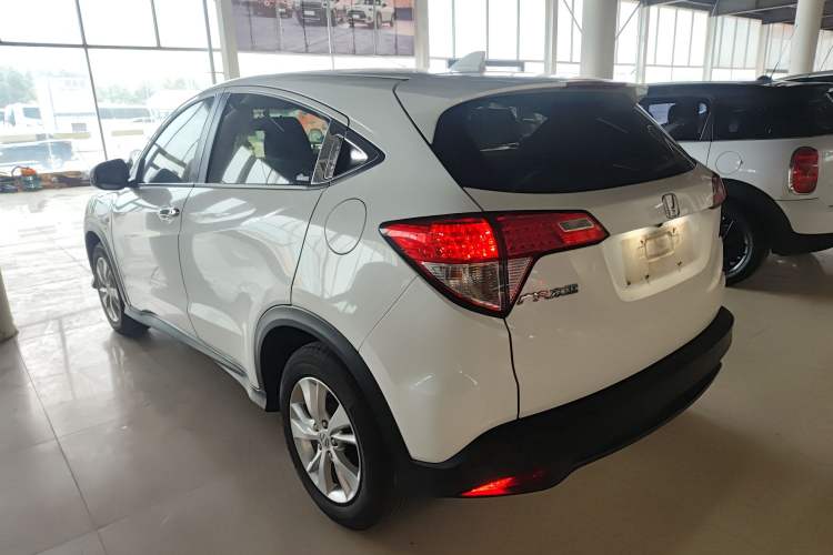 Used Honda Vezel 2019 1.5L CVT Pioneer Edition China VI