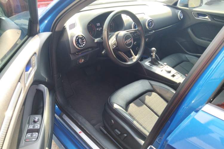 Used Audi A3 2020 Limousine 35 TFSI Fashion Edition China VI Emission Standard