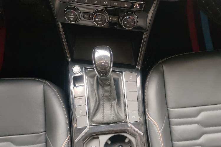 Used Volkswagen Passat 2019 330TSI Elite Edition China V Standard
