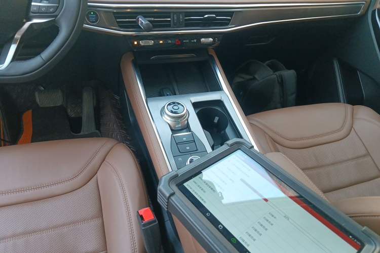 Used Ford Explorer 2023 EcoBoost 285 Four-Wheel Drive Stylish Plus Version 7 Seats
