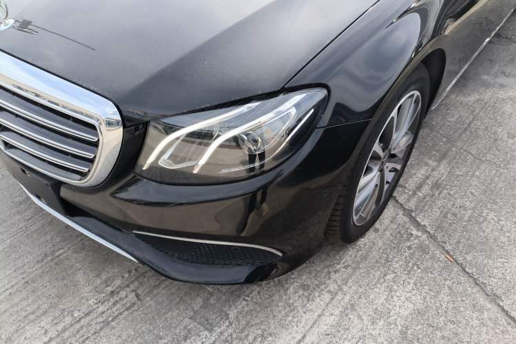 Used Mercedes-Benz E-Class 2019 E 200 L 4MATIC