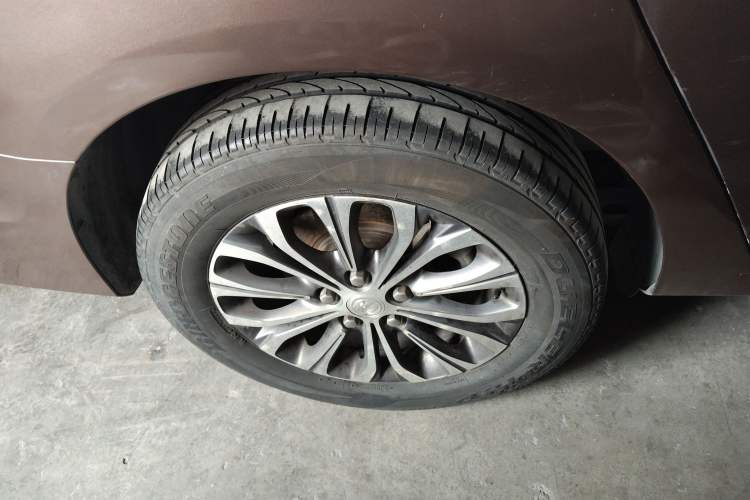 Used Buick GL8 2020 Land Business Class 652T Luxury Model