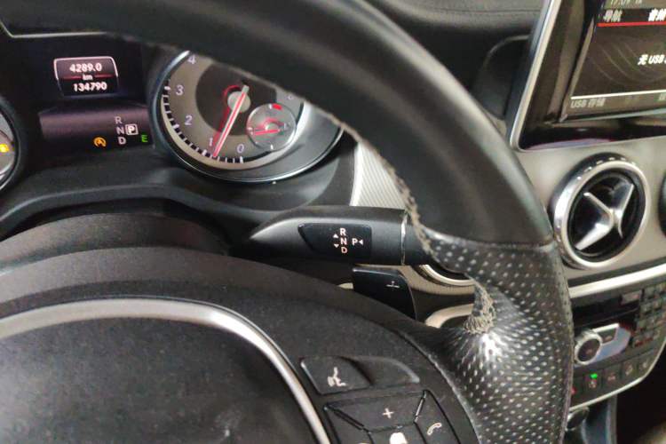 Used Mercedes-Benz GLA 2015 GLA 220 4MATIC Luxury Model