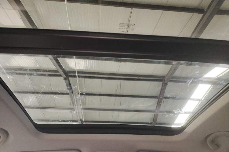 Used GAC Trumpchi GS4 2018 235T Automatic Two-Wheel Drive Luxury Smart Connectivity Millionth Anniversary Edition